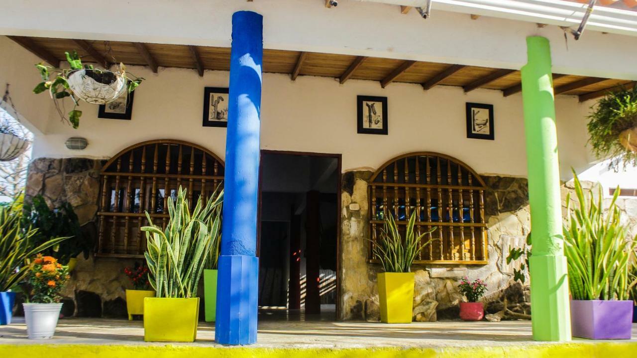 Playa Samara Hostel Camarones Eksteriør bilde