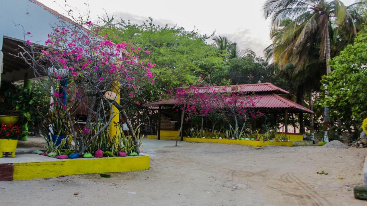 Playa Samara Hostel Camarones Eksteriør bilde